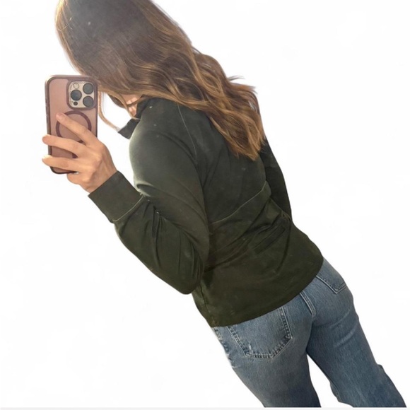 Levelwear Women’s Dark Green Performance Quarter Zip Pullover - Picture 8 of 8